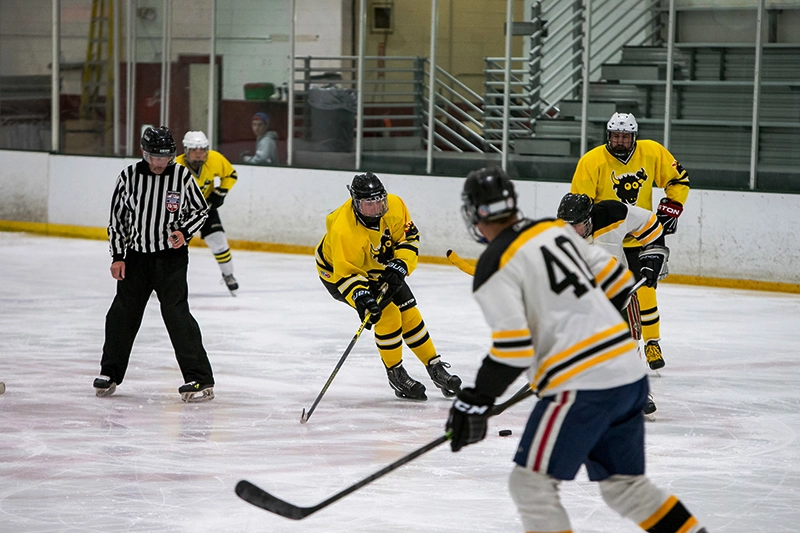 beer league hockey